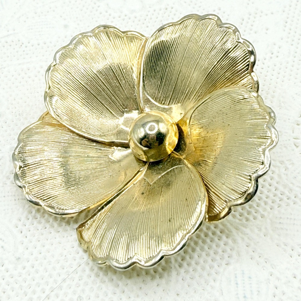 Vintage EMMONS 60s 70s Gold Tone Floral Flower Brooch